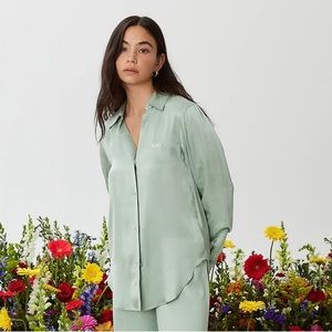 KITH WOMEN ROSEWOOD SATIN SHIRT - FLUORITE | XL